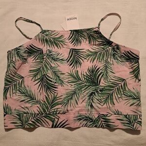 Kenzie Jeans women's XL cropped Banana Leaf linen blend top, NEW